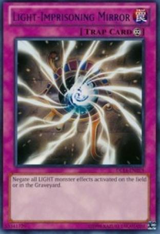 Light-Imprisoning Mirror (Blue)